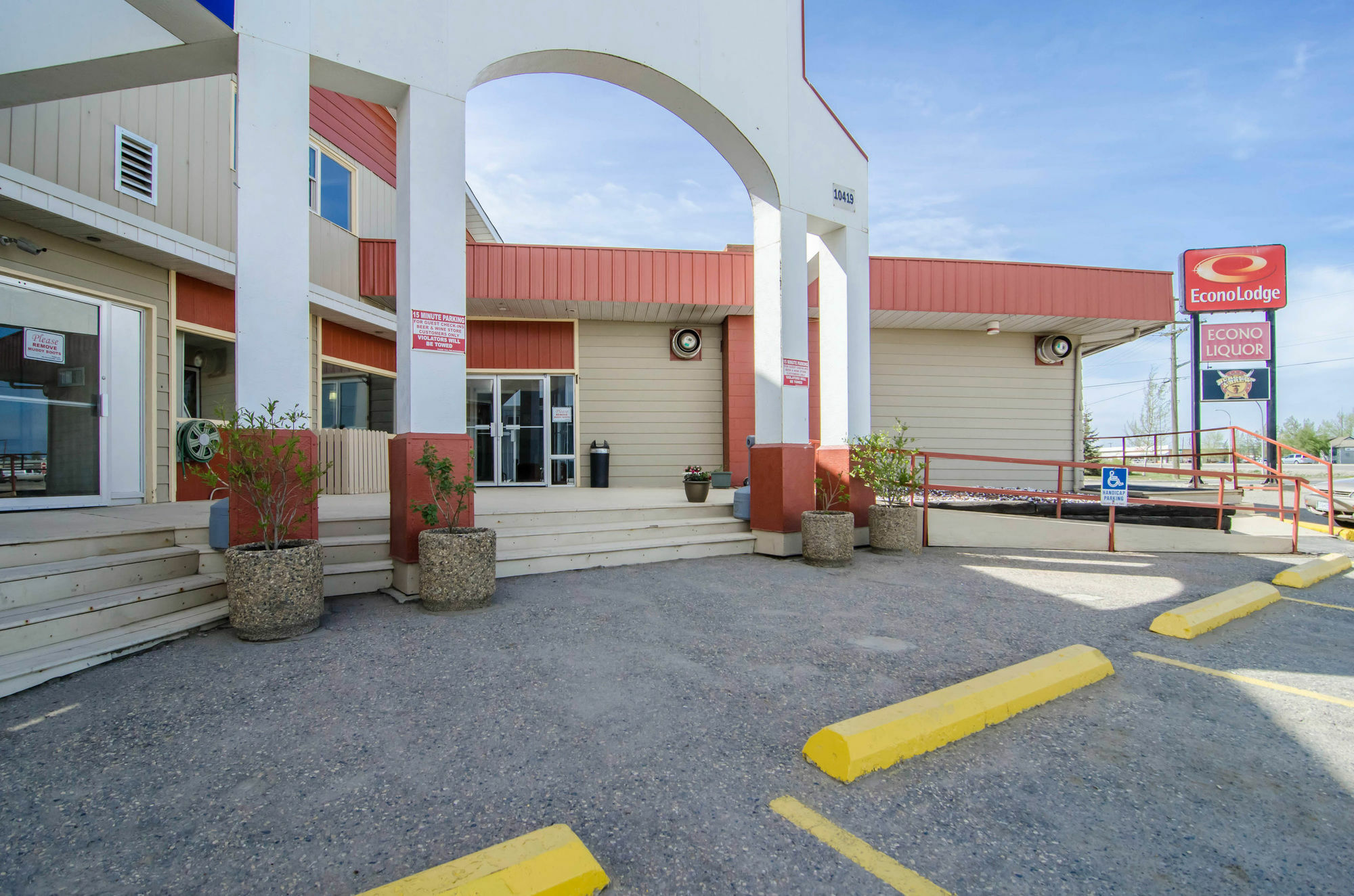 Travelodge By Wyndham Fort St John Fort St. John Exterior photo