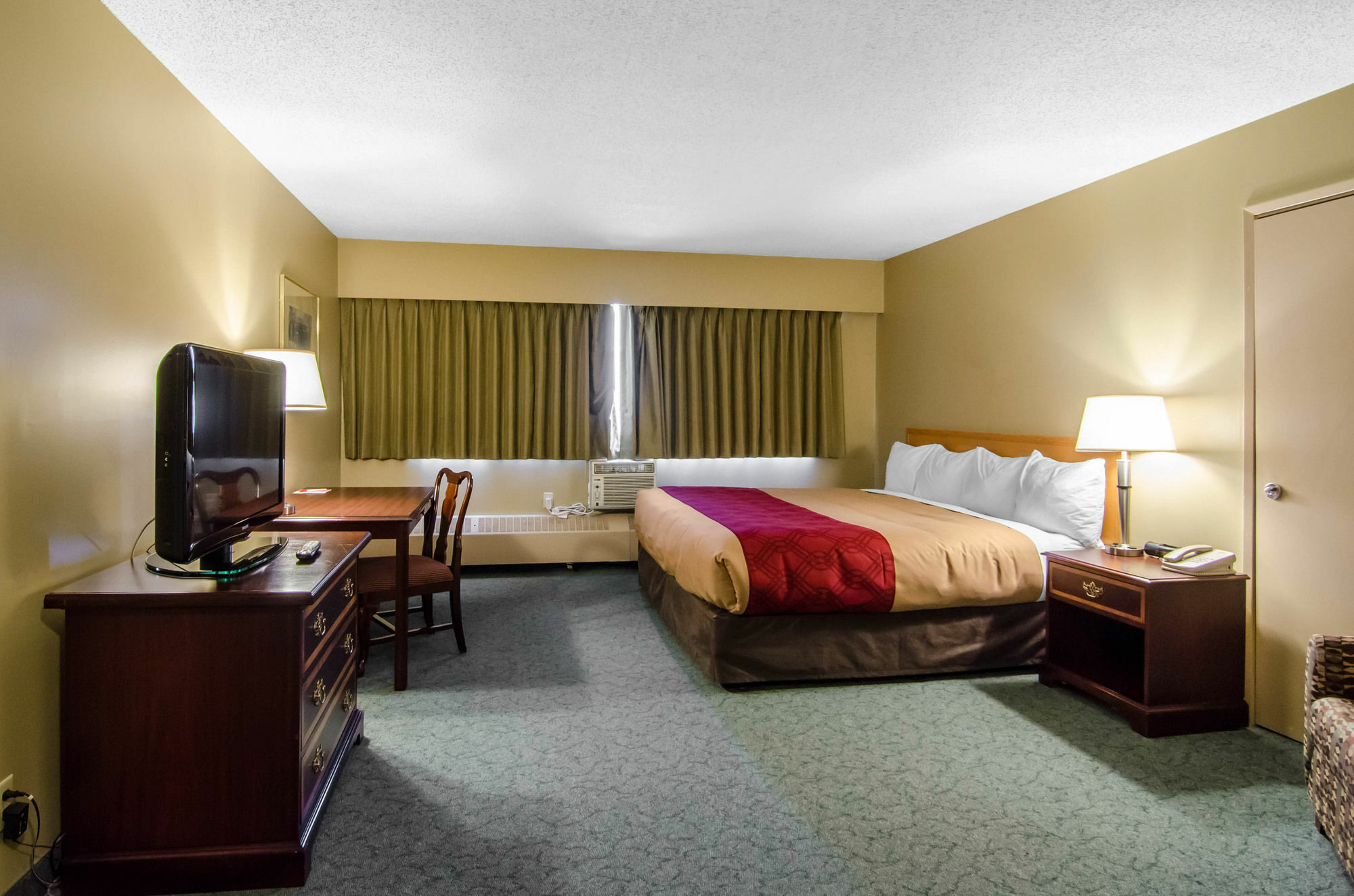 Travelodge By Wyndham Fort St John Fort St. John Exterior photo