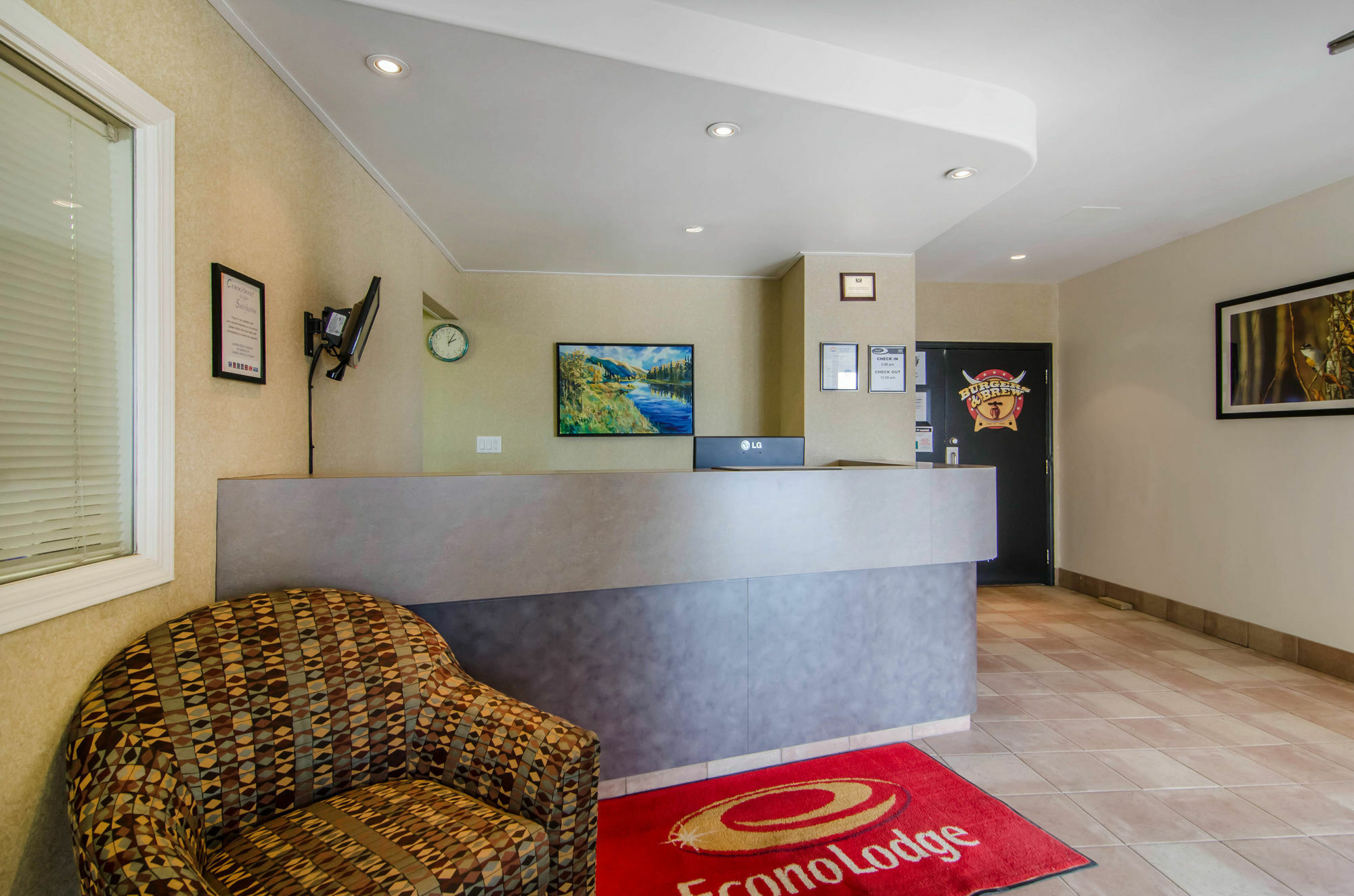 Travelodge By Wyndham Fort St John Fort St. John Exterior photo